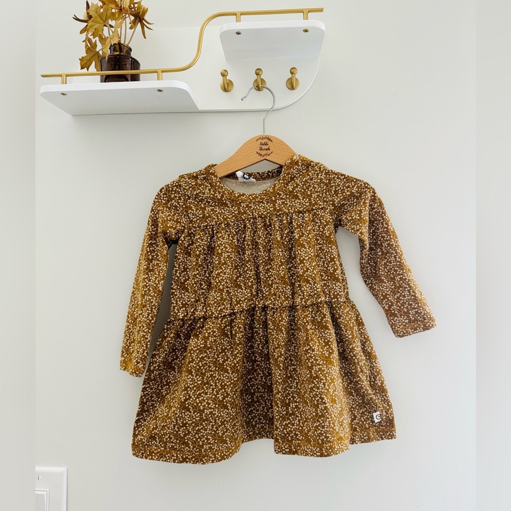 Green cotton dress